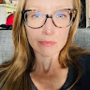 Meet your Posher, Steph